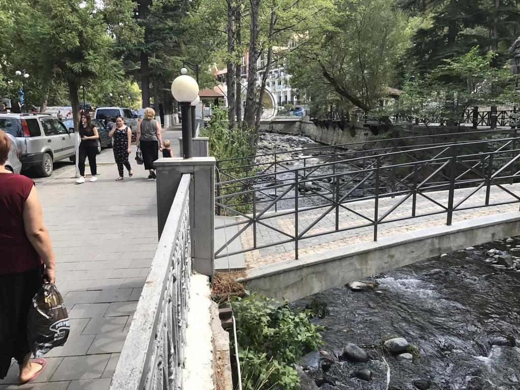 Guest House Nua Borjomi Exterior photo